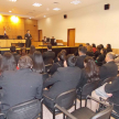 El abogado Juan Carlos Rocholl Céspedes, juez penal de garantías de Cordillera fue el encargado de realizar el simulacro de audiencia preliminar para los estudiantes.