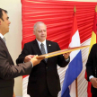 Entrega de reconocimiento al ministro Benítez Riera, quien fue declarado ciudadano ilustre de Caazapá.