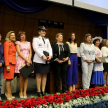 Las doce mujeres galardonadas por destacarse en diferentes ámbitos.