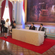 La firma del acta de asunción del nuevo ministro de Justicia, Ever Martínez, se realizó ante la escribana mayor del Gobierno.