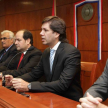 El ministro del Interior Carmelo Caballero junto al intendente Arnaldo Samaniego y sus asesores.