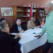 Varias personas acudieron al Colegio Santa Elena y realizaron sus respectivas consultas.