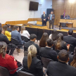 El Juez de Sentencia, Alberto Peralta Vega, explicó el procedimiento de un juicio oral y público.