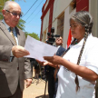 Se llevó a cabo la entrega del contrato de la primera mujer de origen étnico que trabajará con los facilitadores judiciales.
