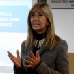 La directora del Registro de Automotores, Julia Cardozo de Benítez, quien remarcó la importancia de estas capacitaciones.