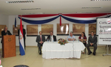 Ministro Bajac brindó conferencia sobre garantías constitucionales