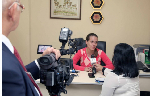 La abogada Maria Gabriela Talavera García fue seleccionada para ser beneficiaria de una beca para maestría en Propiedad Intelectual.