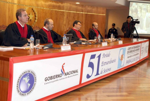 Los miembros de la Corte Interamericana, en la deliberación del caso Honduras.
