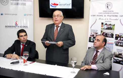 El acto contó con la participación del ministro responsable del programa de voluntarios de justicia, doctor Miguel Óscar Bajac Albertini.