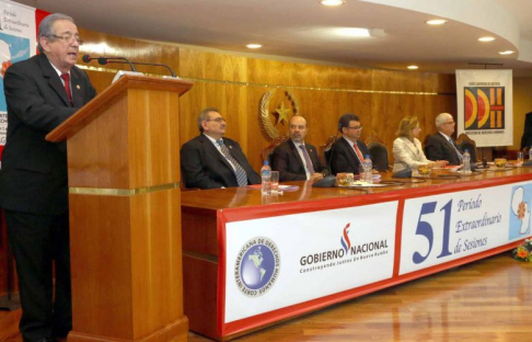 Apertura del ciclo de conferencias, a cargo del titular de la Corte Suprema de Justicia, doctor José Raúl Torres Kirmser.
