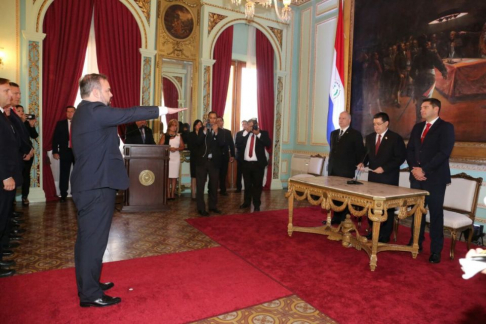 Acto oficial de juramento del nuevo ministro del Interior, Ariel Martínez Fernández.