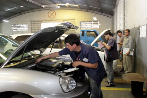 Matriculación de vehículos avanza en Paraguay