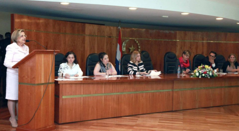 La ministra de la máxima instancia judicial doctora Alicia Pucheta dio apertura al acto.