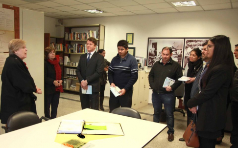Alumnos de la carrera de Derecho llegaron hasta la sede judicial de Asunción.