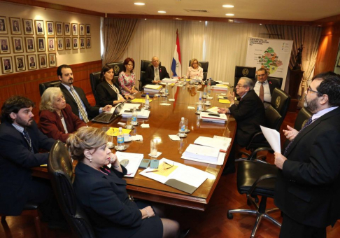 Ministros de la Corte Suprema de Justicia se reunieron con miembros del MNP.