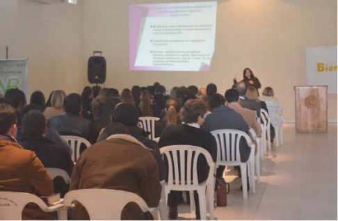El curso se llevó a cabo en el Salón de Eventos de Socios Fundadores de la Cooperativa Ykua Bolaños de Caazapá.