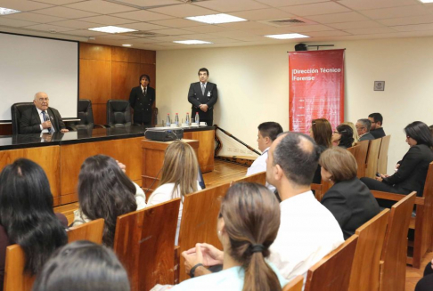 El ministro de la Corte doctor Sindulfo Blanco manifestó el apoyo a los asistentes.