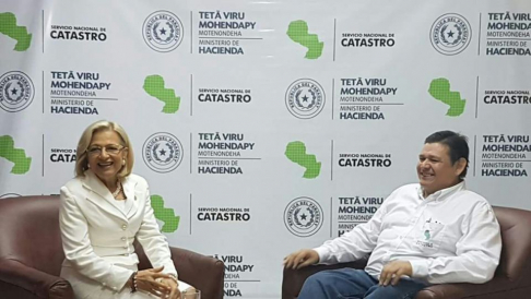 La titular de la Corte, Alicia Pucheta se reunió con el director de Catastro, Francisco Ruiz Díaz