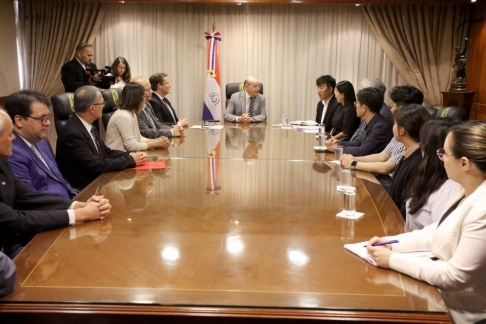 Ministros de la CSJ mantuvieron reunión informativa con expertos de la Koica.