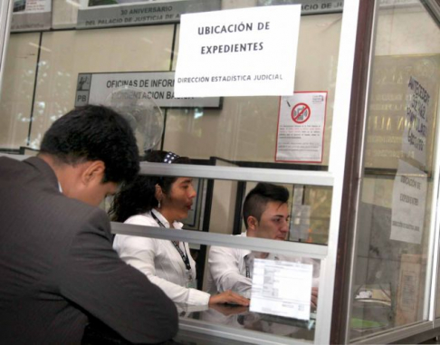 Servicio de Información de Estadística Judicial habilitado en la planta baja del Palacio de Justicia de Asunción.