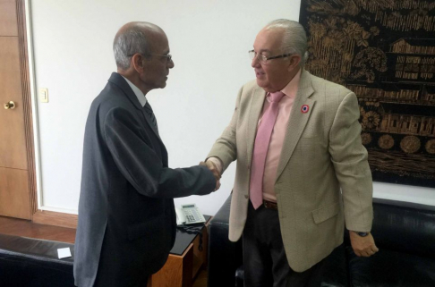 El ministro de la Corte Miguel Bajac y el embajador brasileño en nuestro país, José Felicio.