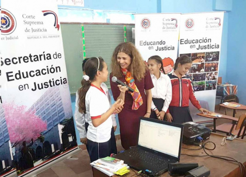  La magistrada Gloria Benítez dialogó con los niños sobre sus derechos y obligaciones