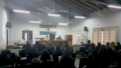 El curso de derecho ambiental se desarrolló en Ayolas.