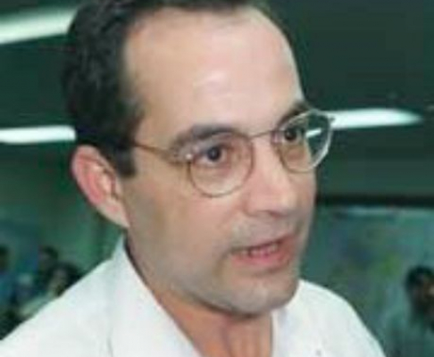 El ex intendente capitalino Martín Burt