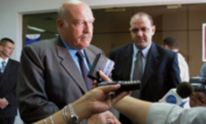 Tribunal de Apelación absuelve a Luis González Macchi por falta de pruebas