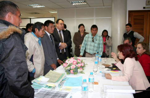 Ministra Miryam Peña se reunió con representantes del grupo étnico Pai Tavytera