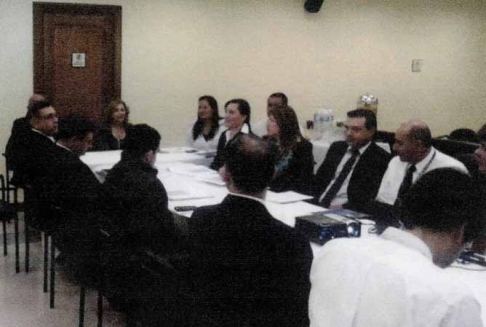 La reunión se efectuó en la Sala de Juicios Orales del  Palacio de Justicia de Pilar.