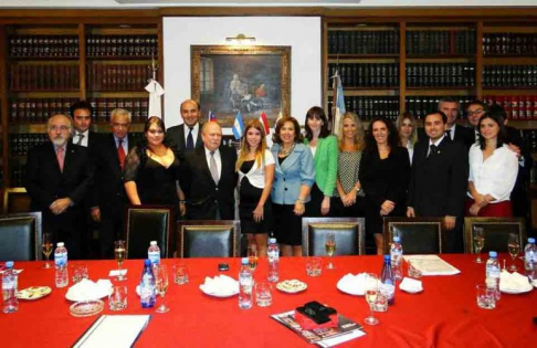 Actuarios judiciales firman convenio con jueces argentinos
