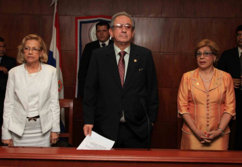 Por primera vez, dos mujeres ministras integran el Consejo de Superintendencia.