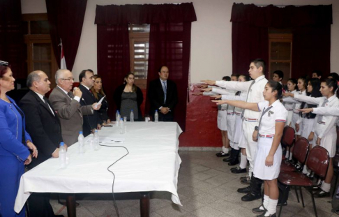 El juramento fue tomado por el ministro Miguel Óscar Bajac, en presencia de las autoridades invitadas.