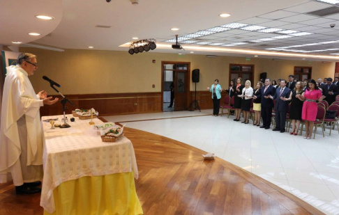 La celebración se llevó a cabo en el Salón auditorio del Palacio de Justicia de Asunción, en conmemoración al día del magistrado judicial.