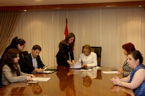 La Secretaría de Género, dependiente de la máxima instancia judicial, y la IJ International Legal Group SA de Argentina firmaron un convenio de colaboración y edición.