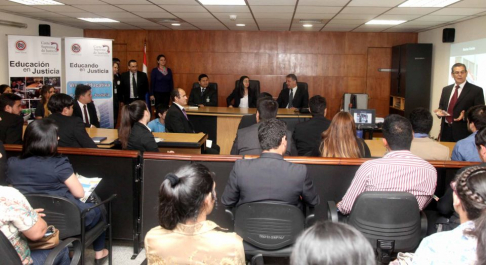 El superintendente general de Justicia, doctor Rafael Monzón, remarcó que la comunidad jurídica precisa de líderes calificados.