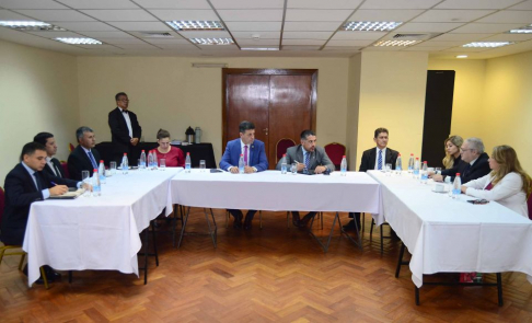 Ministro Ríos se reunió con profesionales agremiados a la UNABIP