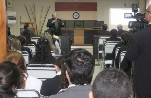 Estuvieron presentes magistrados, abogados y funcionarios judiciales del departamento de Caaguazú.