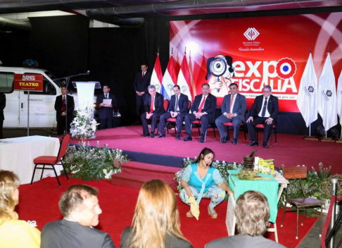 Cabe mencionar que la sexta edición de la Expo Fiscalía se viene realizando desde ayer, en el Salón de Convenciones Mariscal López.