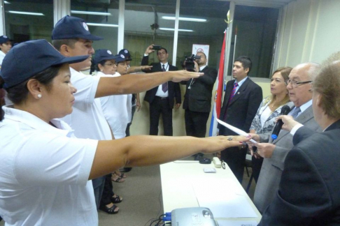 El ministro Miguel Oscar Bajac tomó juramento a los nuevos facilitadores judiciales