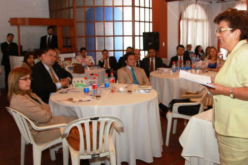 Los magistrados y magistradas de Niñez y Adolescencia participaron del seminario.