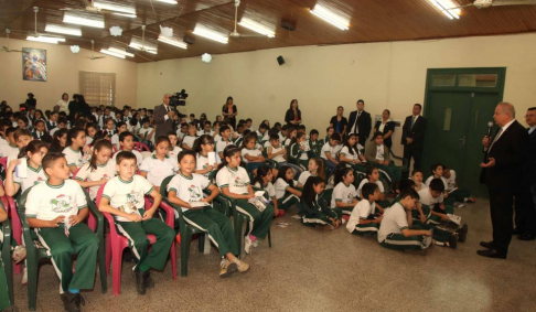 El ministro Luis María Benítez Riera expresó su satisfacción de llegar con "Educando en Justicia" a una institución salesiana.