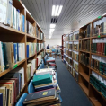 Fachada de la biblioteca antes de la intervención