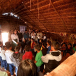 El encuentro contó con la participación activa de miembros de la comunidad, alumnos, líderes y autoridades comunitarias junto a docentes.