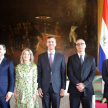 La ceremonia se desarrolló en el Salón Independencia del Palacio de Gobierno.
