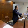 El presidente de la Corte Suprema de Justicia, doctor Alberto Martínez Simón, tomó juramento a cinco nuevos ciudadanos naturalizados.