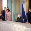 La ceremonia protocolar se desarrolló en el Salón Independencia del Palacio de Gobierno.
