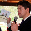 El licenciado Aldo Ávalos distribuyó materiales alusivos a los derechos de los niños, niñas y adolescentes.