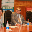 La máxima autoridad judicial junto a los expositores de la jornada.
